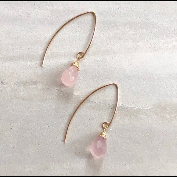 🎉host pick🎉 tear drop rose marquis earrings - Picture 5 of 6